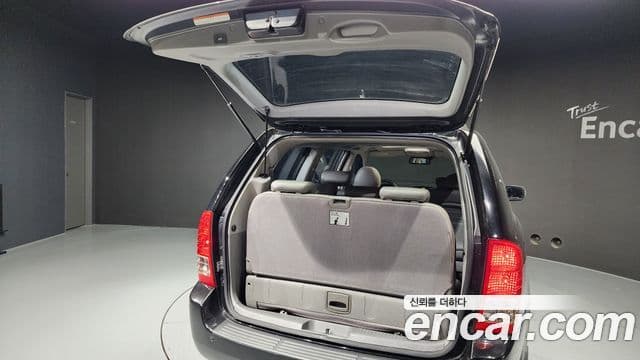 Kia Carnival R President, 2013 20