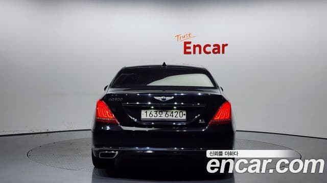 Genesis EQ900 Prestige, 2018 4