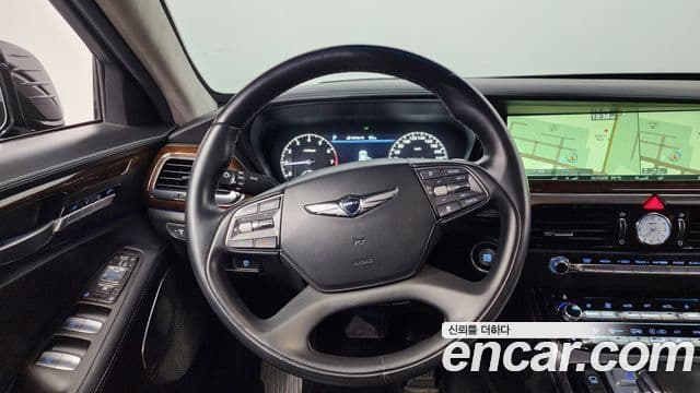 Genesis EQ900 Prestige, 2018 13