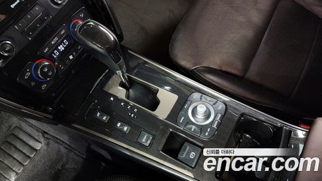 Renault Korea(Samsung) SM7 Nova RE35, 2015 9