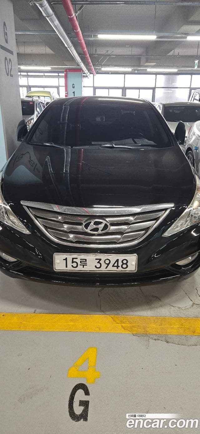 Hyundai YF Sonata топовая версия, 2010 1