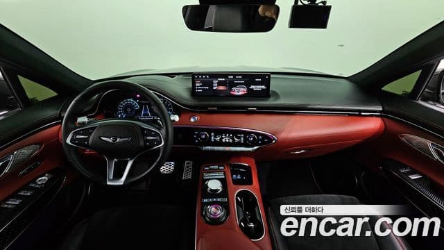 Genesis GV70, 2023 7