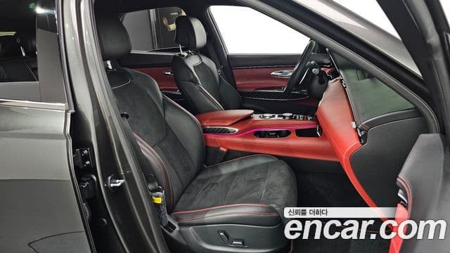 Genesis GV70, 2023 10