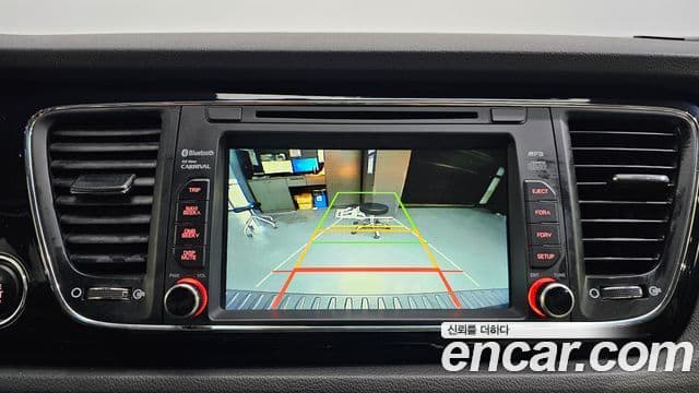 Kia All New Carnival Prestige, 2016 16