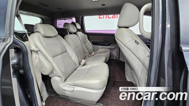 Kia All New Carnival Prestige, 2016 19