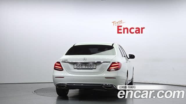 Mercedes-Benz E-класс W213 Avantgarde, 2018 4
