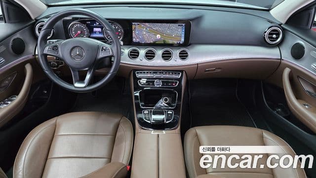 Mercedes-Benz E-класс W213 Avantgarde, 2018 7