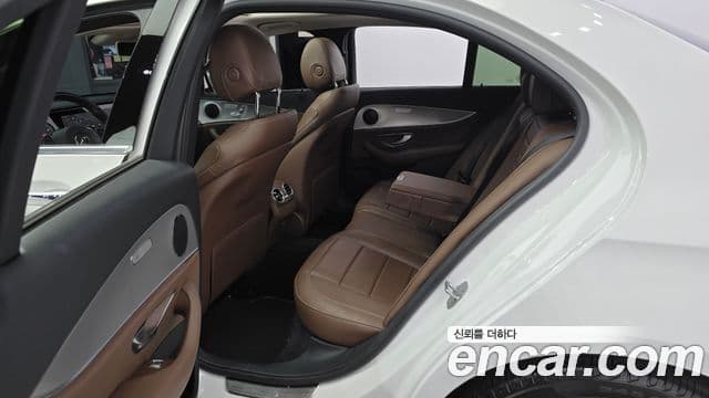 Mercedes-Benz E-класс W213 Avantgarde, 2018 11