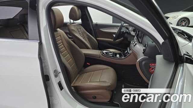 Mercedes-Benz E-класс W213 Avantgarde, 2018 12