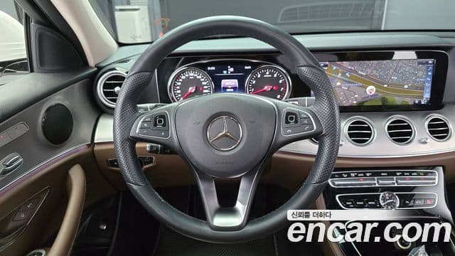 Mercedes-Benz E-класс W213 Avantgarde, 2018 13