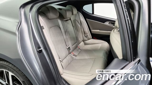 Genesis The / новый New G70, 2021 12