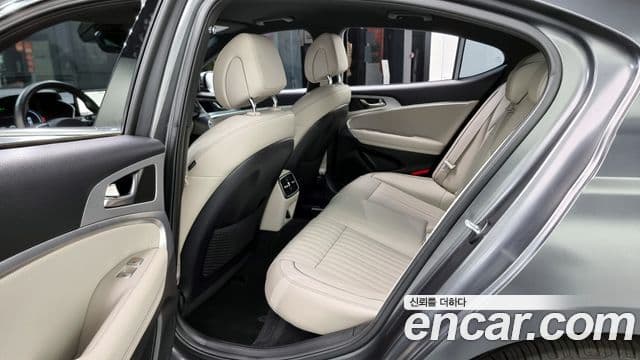 Genesis The / новый New G70, 2021 13