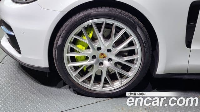 Porsche Panamera (971) 2.9 AWD E-гибрид, 2020 все фото