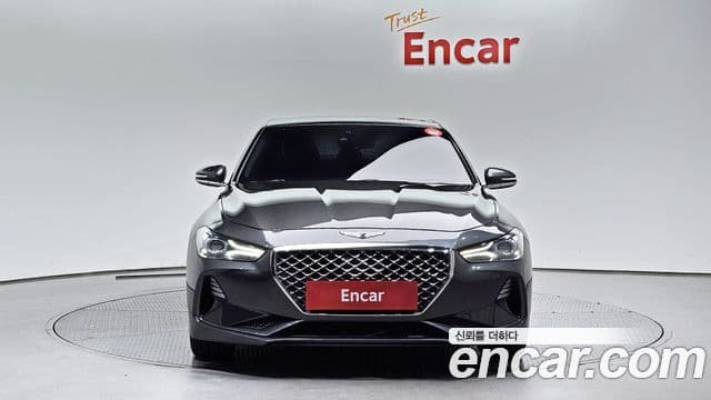 Genesis G70 Elite, 2019 3