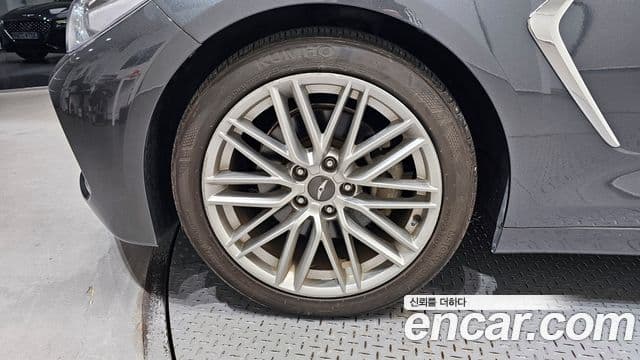 Genesis G70 Elite, 2019 все фото