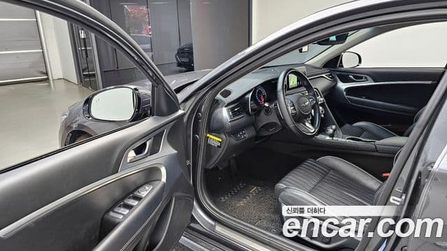 Genesis G70 Elite, 2019 13