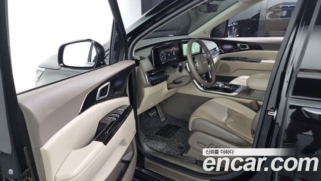 Kia Carnival 4세대 Signature, 2022 10