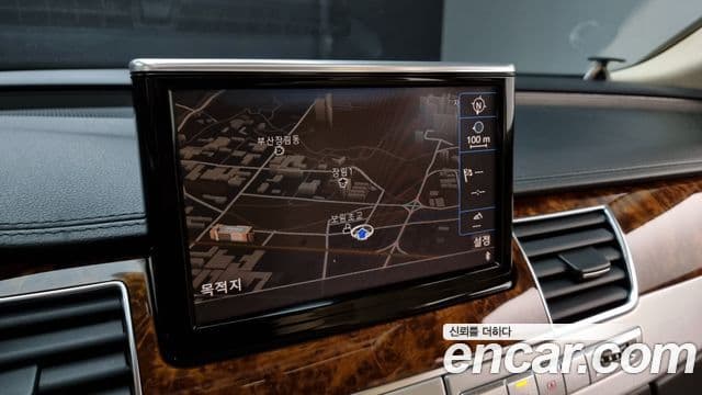 Audi New A8 D4, 2012 15