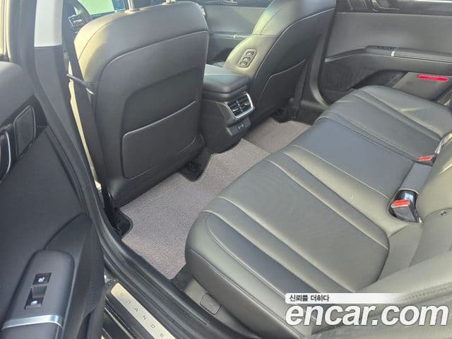 Hyundai Grandeur (GN7) Exclusive, 2023 18