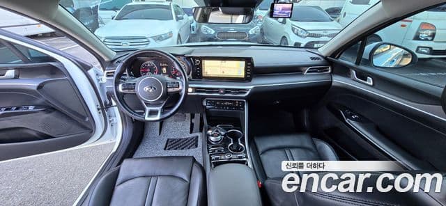 Kia K5 3세대 Prestige, 2021 2