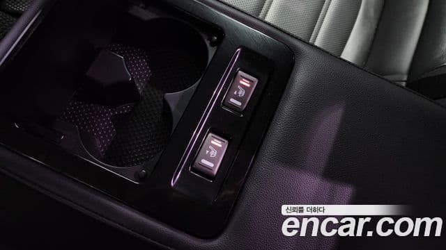 Renault Korea(Samsung) SM6 2.0 LPe LE (для людей с инвалидностью), 2016 19