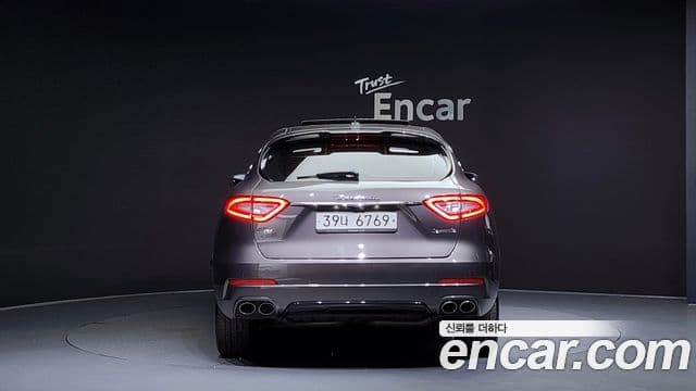 Maserati Levante 3.0 дизель AWD GranSport, 2018 4