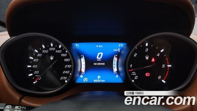 Maserati Levante 3.0 дизель AWD GranSport, 2018 8