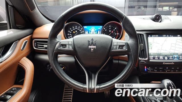 Maserati Levante 3.0 дизель AWD GranSport, 2018 13