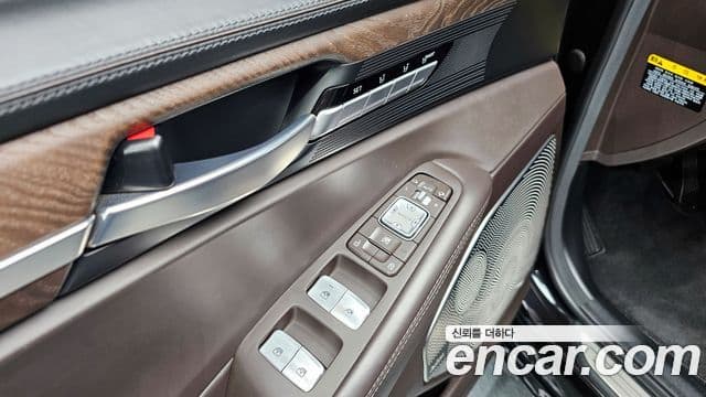 Genesis G90 Prestige, 2019 17