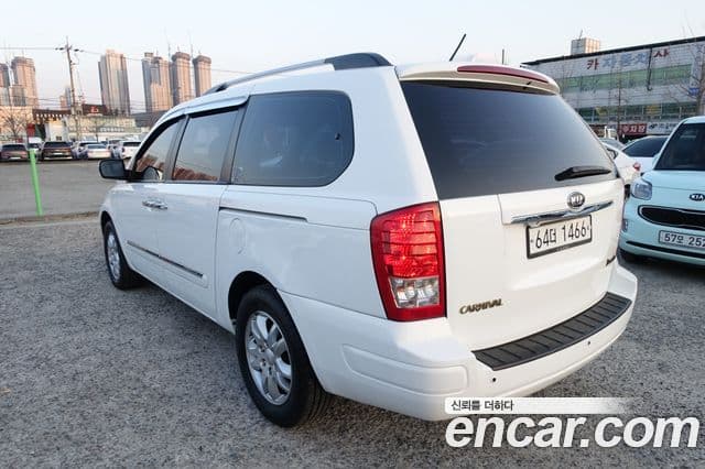 Kia Carnival R топовая версия, 2012 6