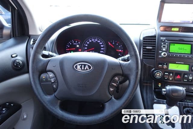 Kia Carnival R топовая версия, 2012 9