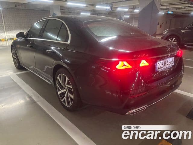 Mercedes-Benz E-класс W214 Exclusive, 2024 2