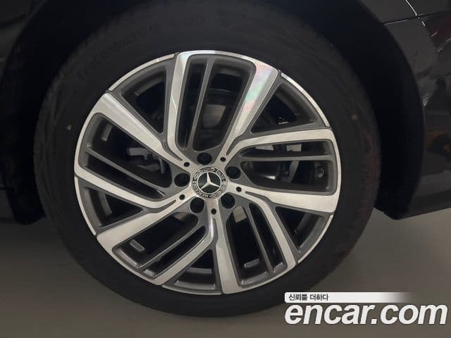 Mercedes-Benz E-класс W214 Exclusive, 2024 все фото