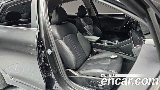 Kia K5 3세대 Prestige, 2020 10