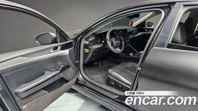 Kia K5 3세대 Prestige, 2020 11