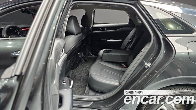 Kia K5 3세대 Prestige, 2020 17