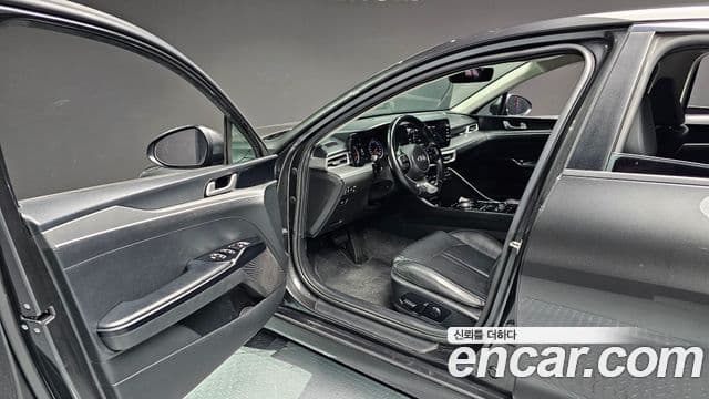 Kia K5 3세대 Prestige, 2020 11