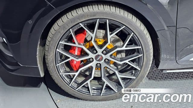 Kia Carnival 4세대 бензин 9인승 High Limousine(компания по спецнадстройкам), 2023 все фото