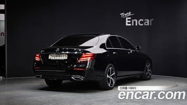 Mercedes-Benz E-класс W213 Avantgarde, 2020 2
