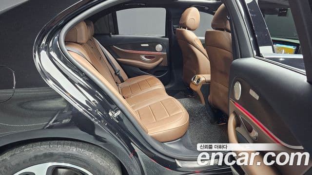Mercedes-Benz E-класс W213 Avantgarde, 2020 12