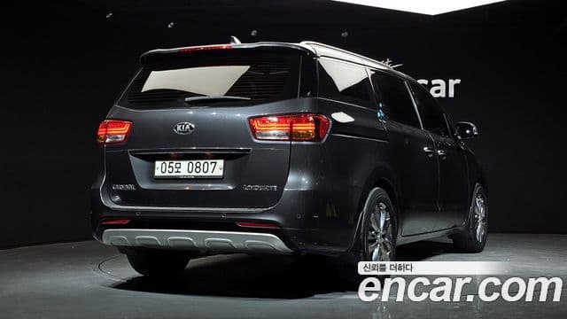 Kia All New Carnival VIP, 2016 2