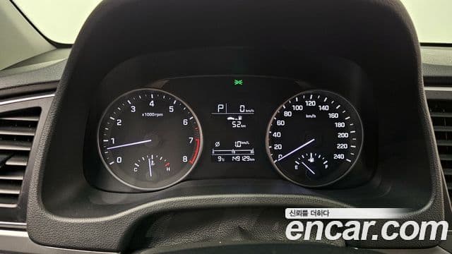 Hyundai Avante AD 1.6 GDI Smart, 2017 8