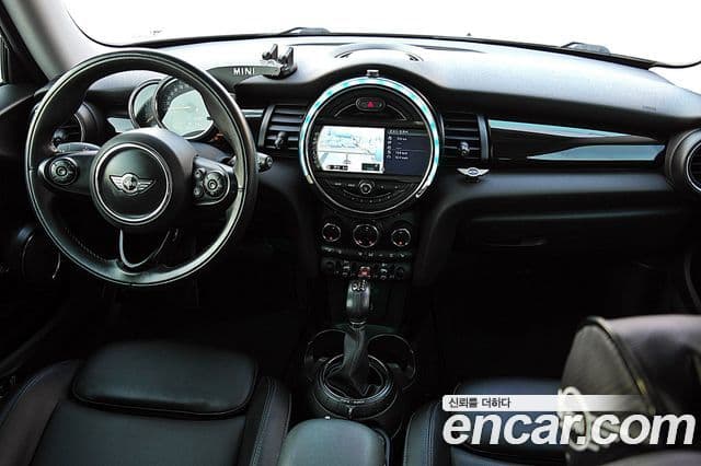 Mini Cooper D 3세대, 2015 9