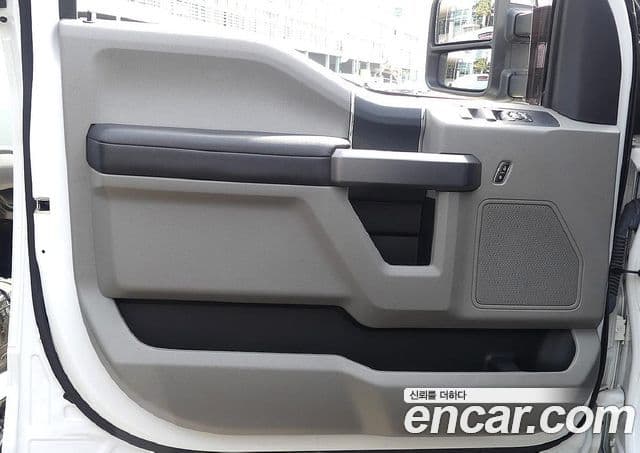 Ford F350 3세대, 2017 11