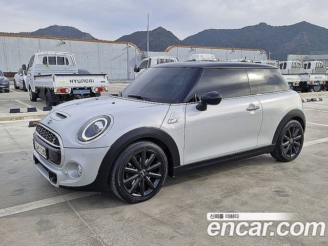 Mini Cooper S 3세대, 2019 2