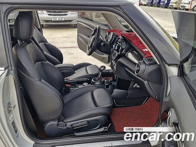 Mini Cooper S 3세대, 2019 16