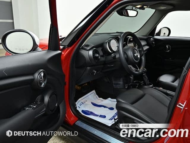 Mini Cooper 3세대, 2018 11