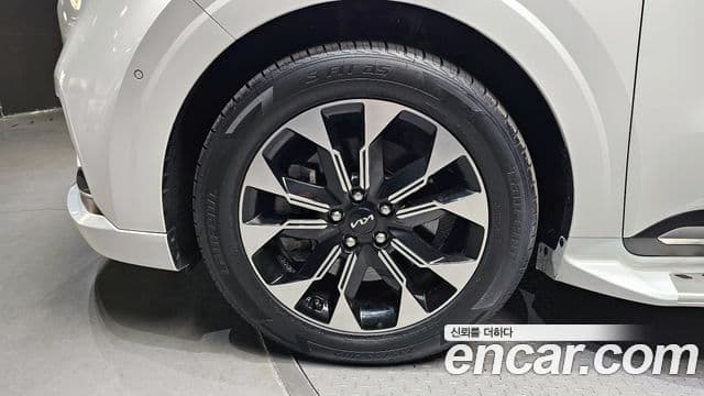 Kia Carnival 4세대 Signature, 2023 все фото
