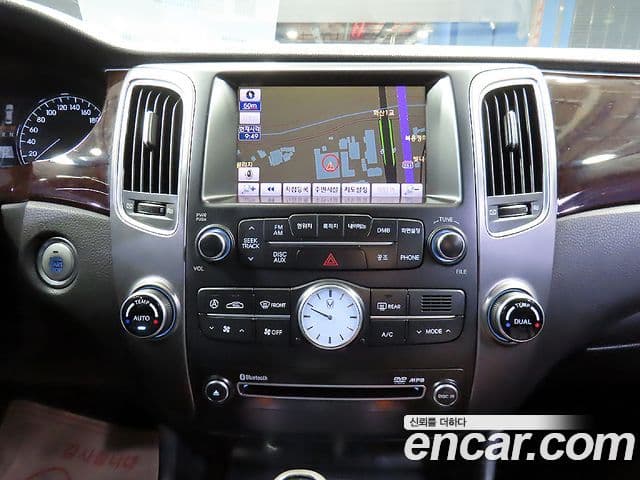 Hyundai Equus(новый кузов / новое поколение) Luxury, 2012 13