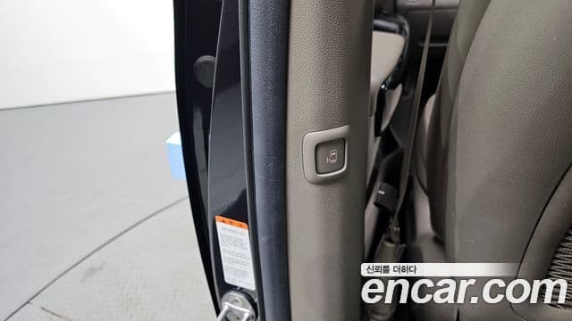 Kia The / новый New Carnival Special, 2019 18